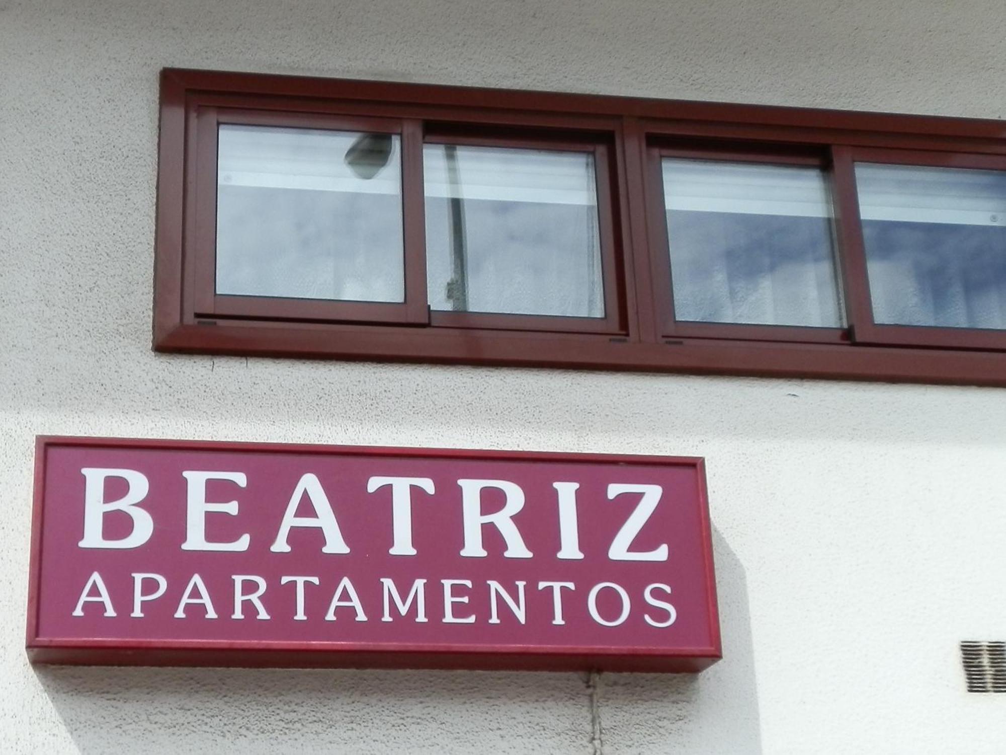 Apartamentos Turisticos Beatriz Perillo Luaran gambar